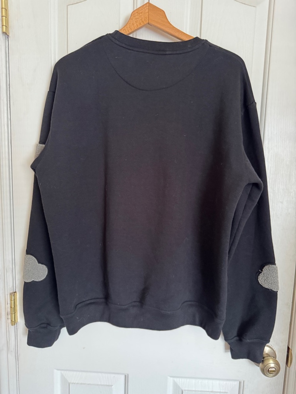 Steady Hands Black Playful Gray Cloud Patch Applique Oversized Sweatshirt size M - Picture 3 of 9